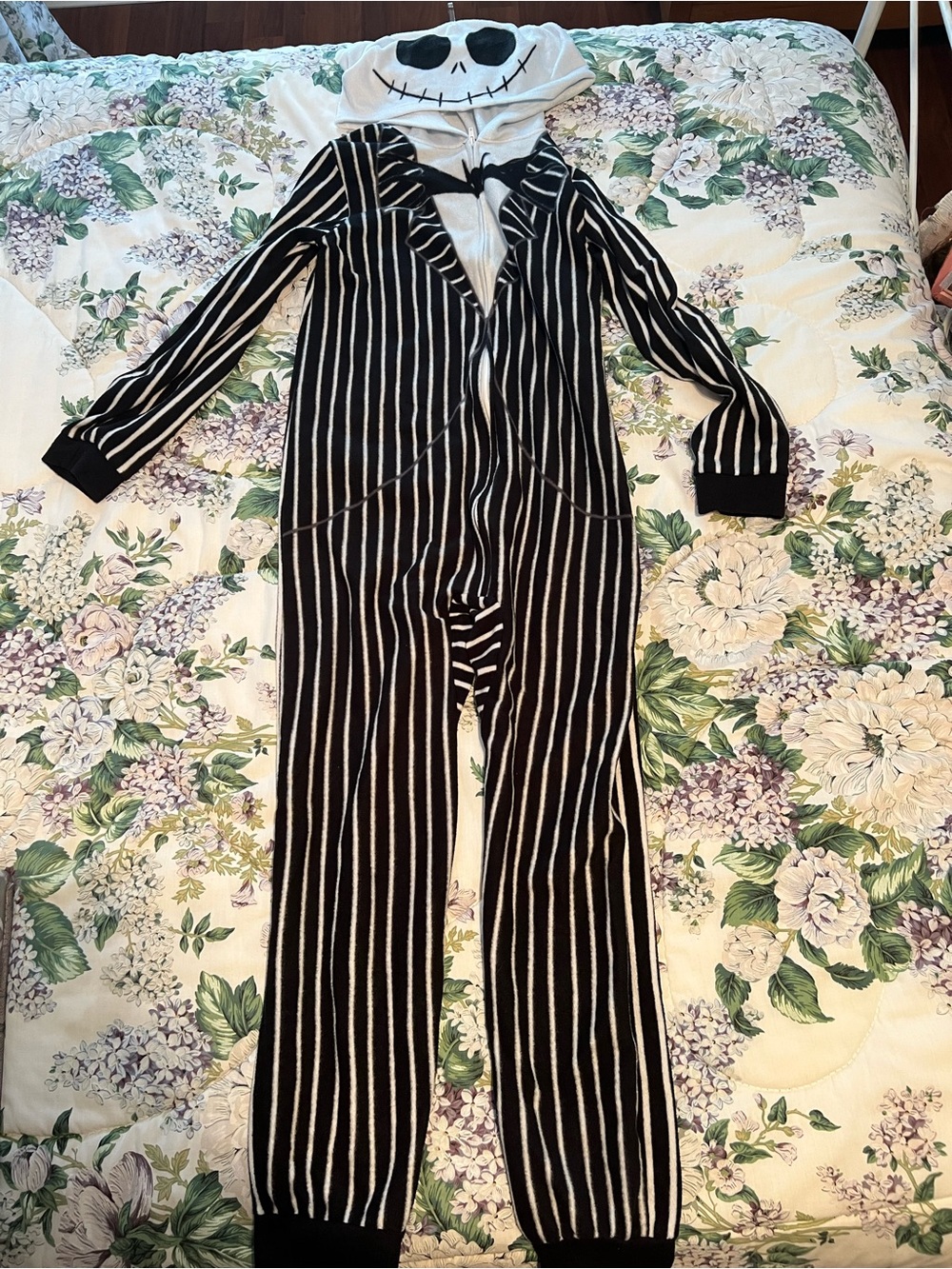 Nightmare Before Christmas Jack Skellington Pajamas Size 10/12 L